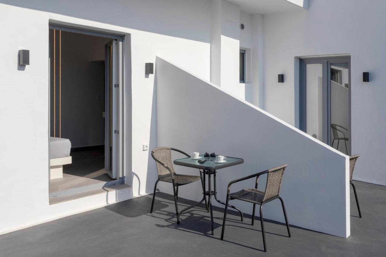 Linea Luxury Suites Fira  Eksteriør billede