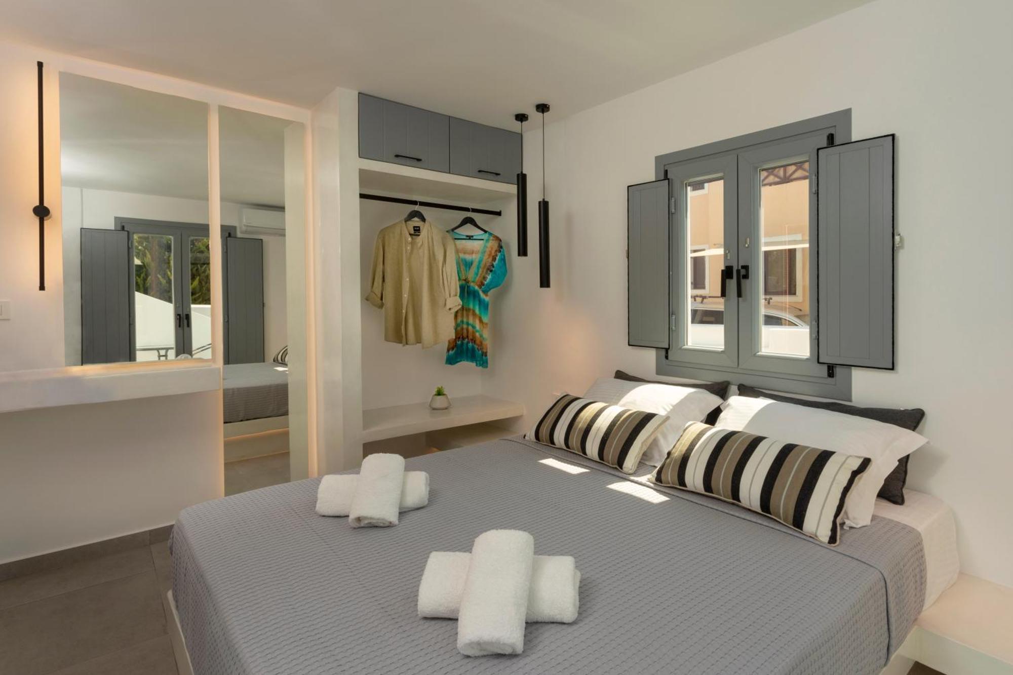Linea Luxury Suites Fira  Eksteriør billede